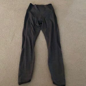 Lululemon Legging 7/8 Length Size 4 Charcoal Grey